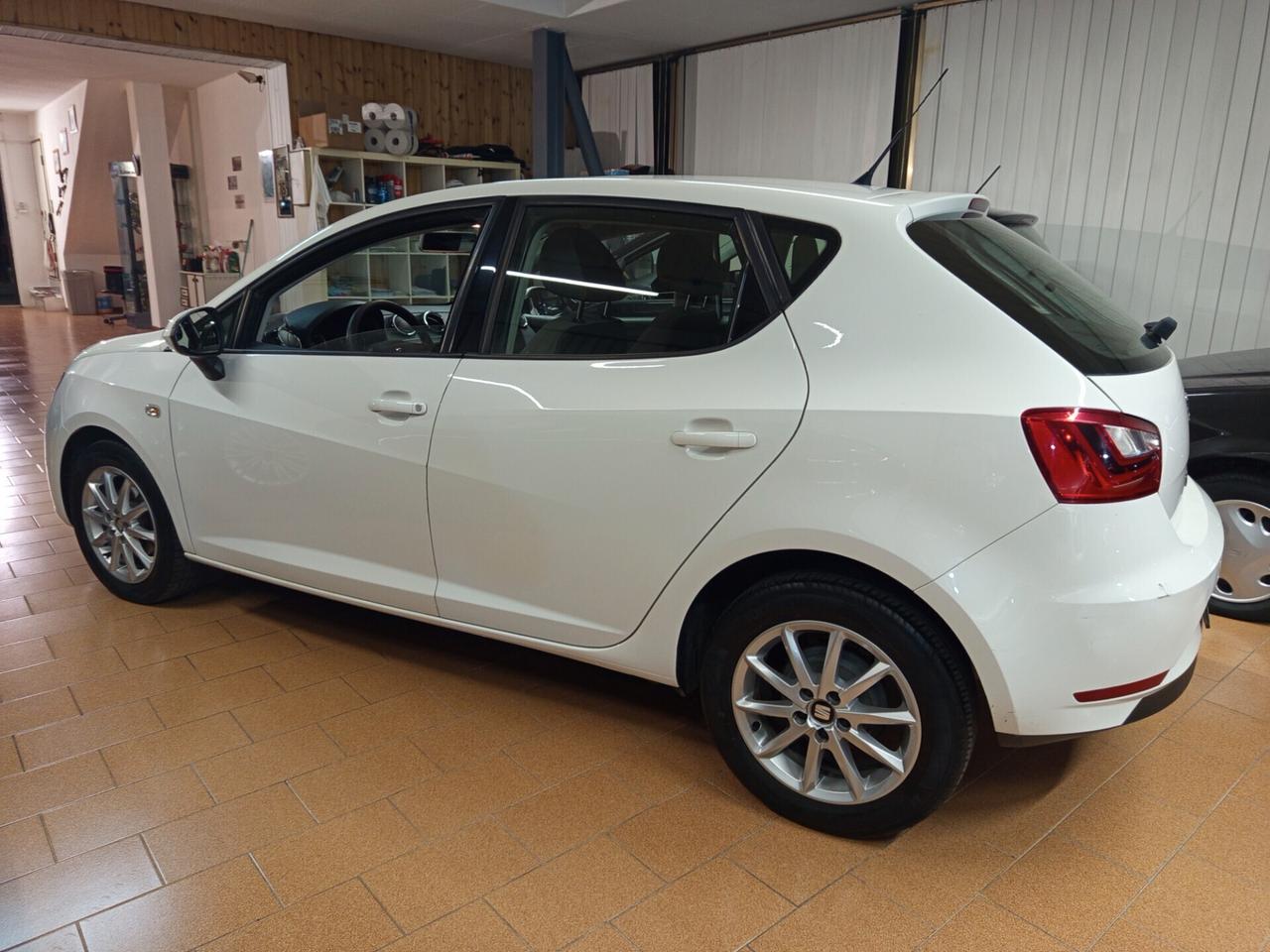 Seat Ibiza 1.4 TDI 75 CV CR 5p. Ok neopatentati