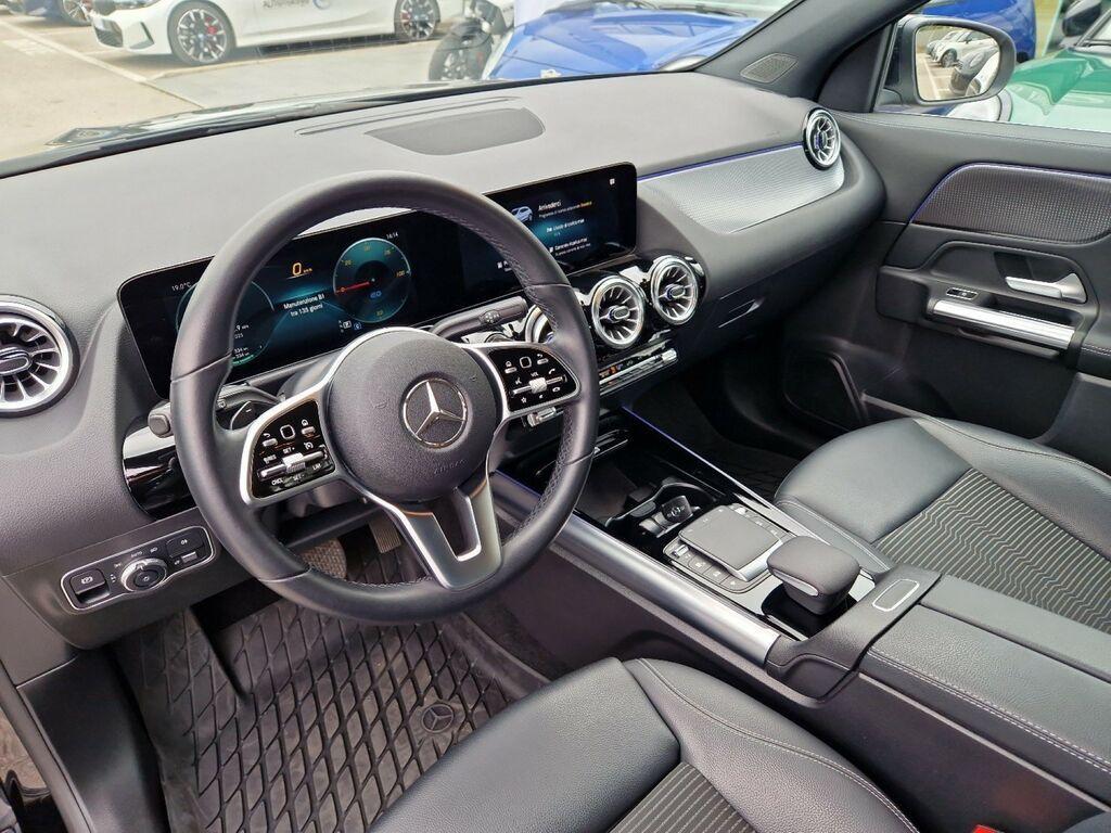 Mercedes EQA Sport
