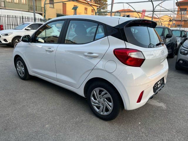 HYUNDAI i10 1.0 MPI Connectline con Navigatore+Retrocamera