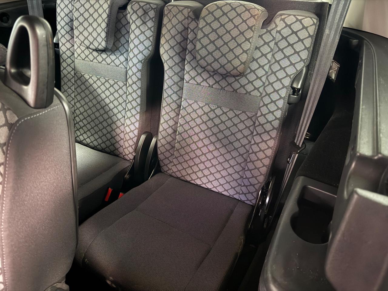 Renault Scenic 1.9 dCi 130CV Dynamique 7 Posti