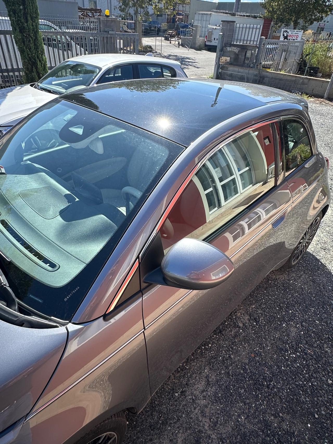 Fiat 500 500e Berlina 42 kWh La Prima by Bocelli