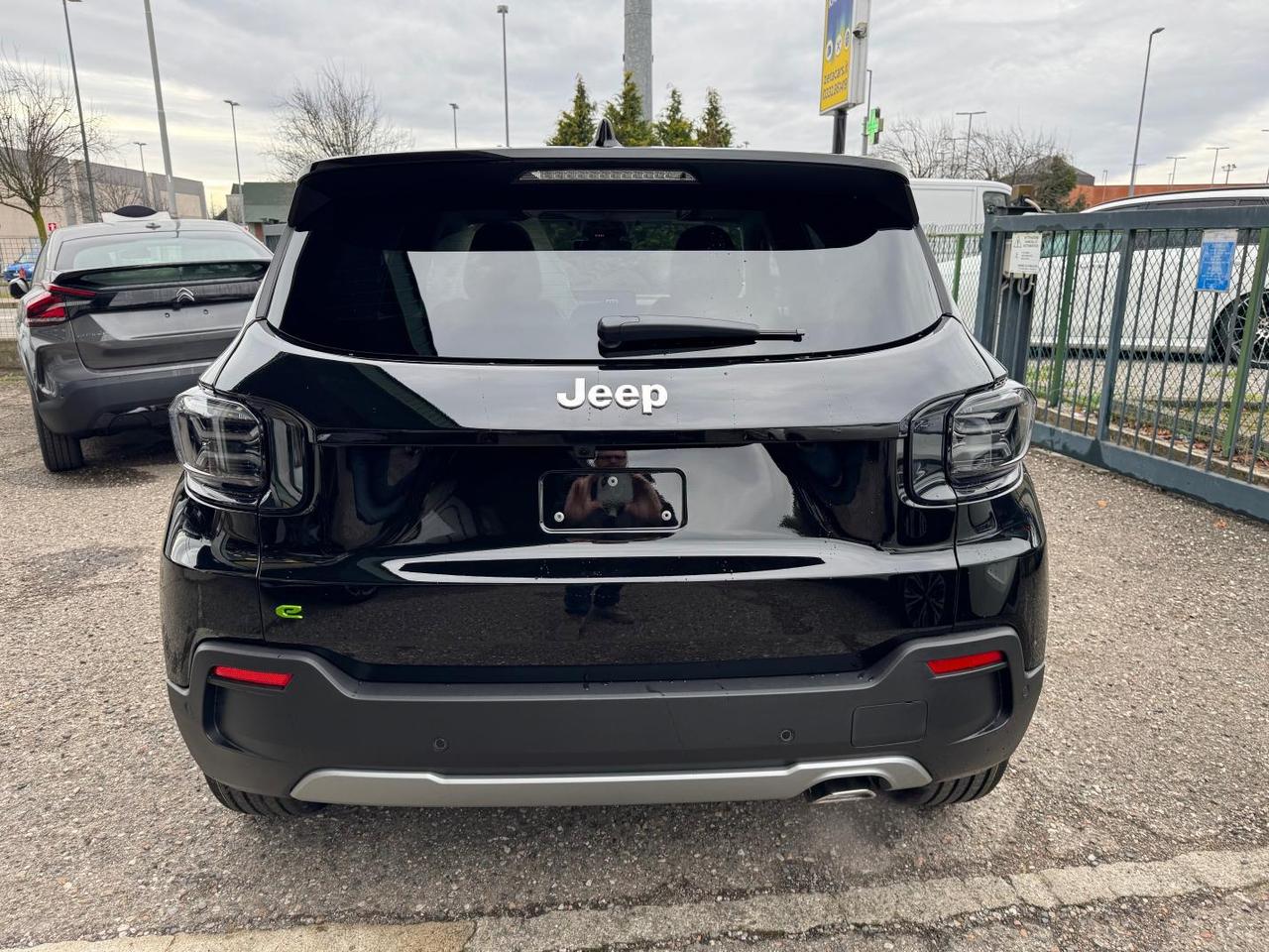 Jeep Avenger 1.2 turbo e-hybrid mhev Summit fwd 110cv edct6