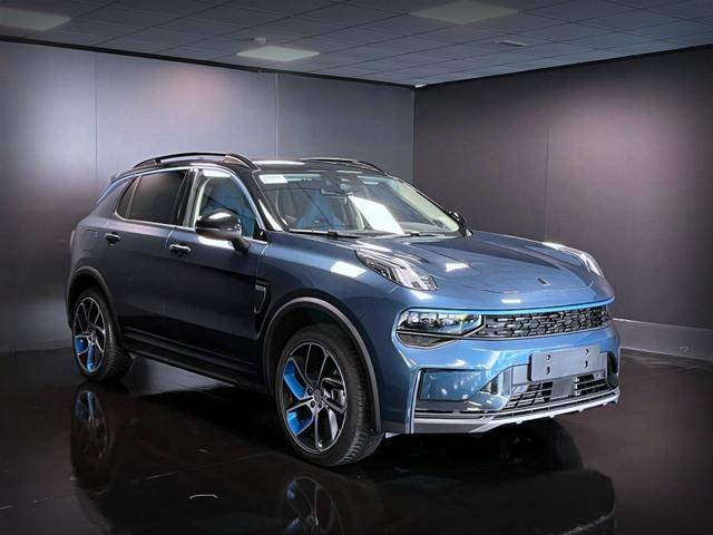 LYNK & CO 01 1.5 PHEV