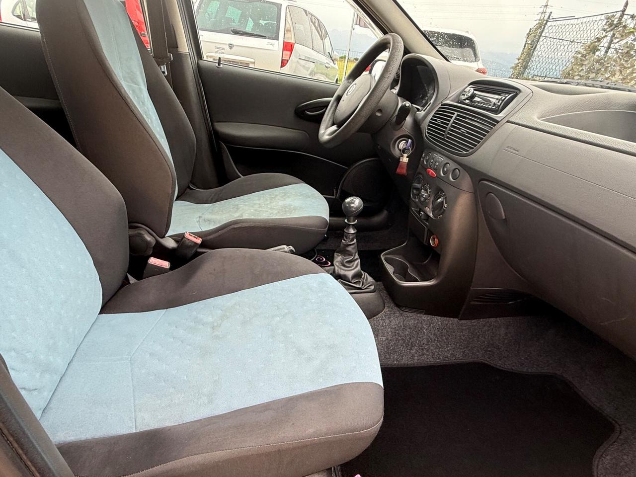 Fiat Punto 1.2i cat 5 porte ELX