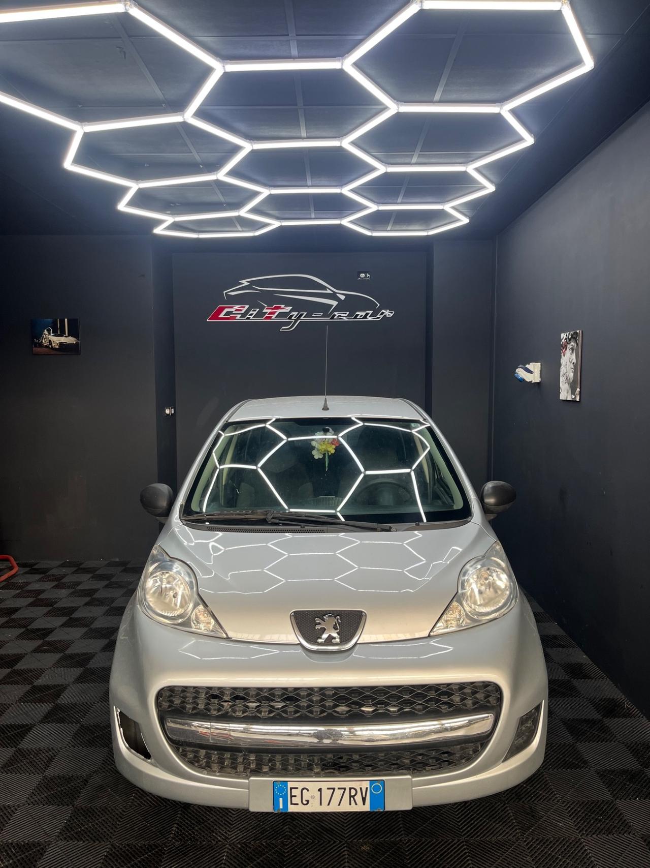 Peugeot 107 1.0 Benzina (68 CV) – Anno 2011 – Ideal x Neopatentati!