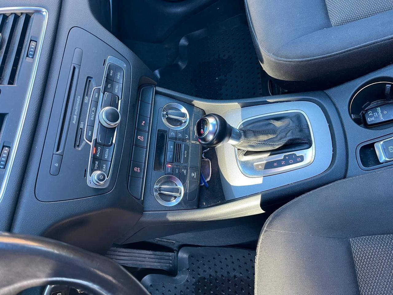 Audi Q3 2.0 TDI quattro Advanced S TRONIC - TETTO