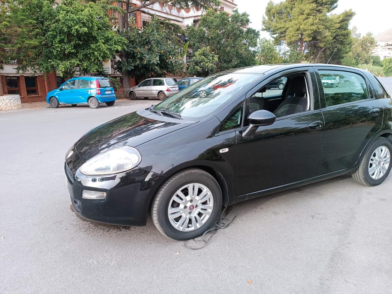 Fiat Punto 1.3 MJT II 75 CV 5 porte Young