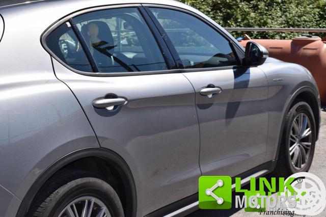 ALFA ROMEO Stelvio super business