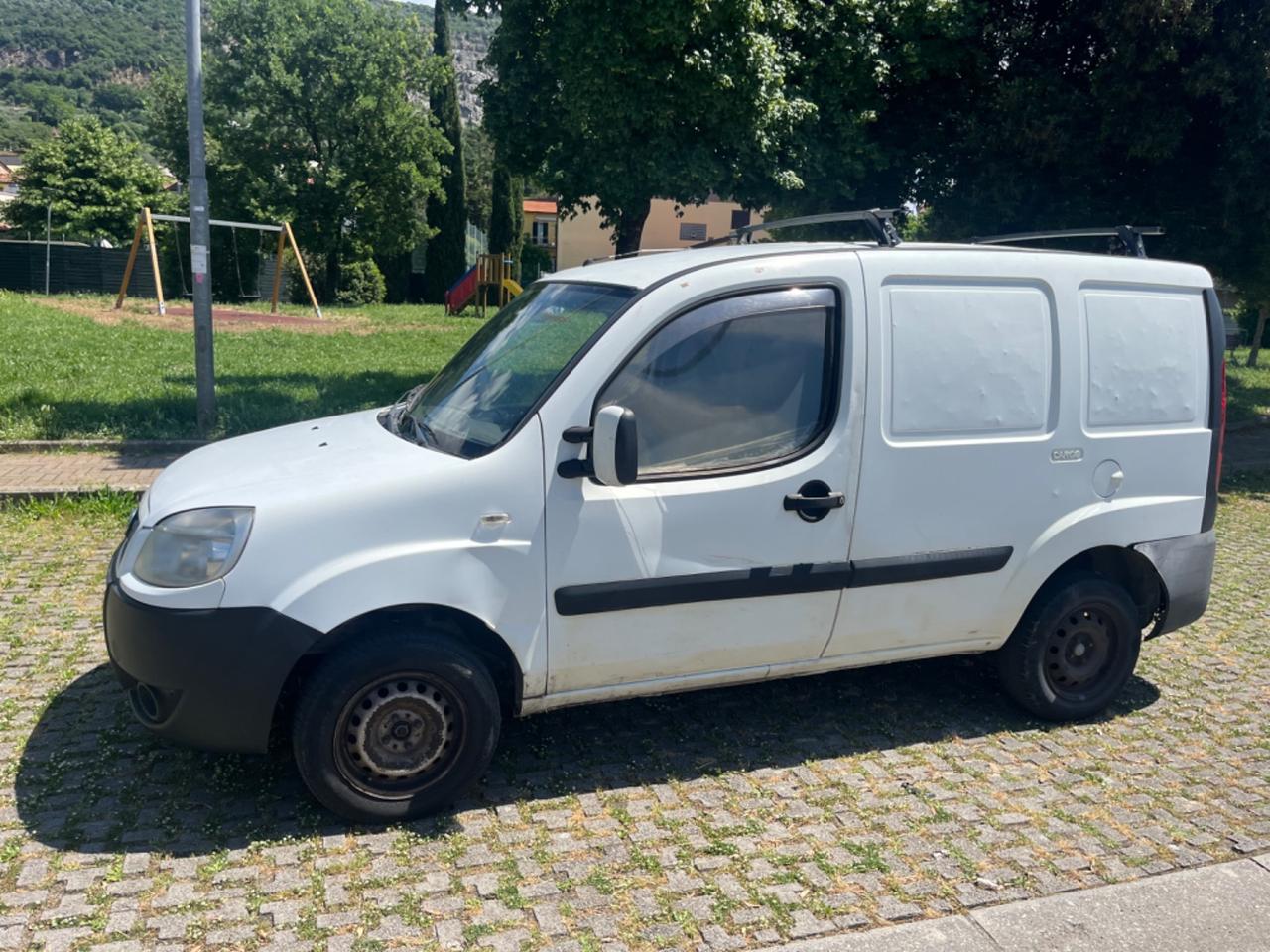 Fiat Doblo 1.3 multijet Autocarro