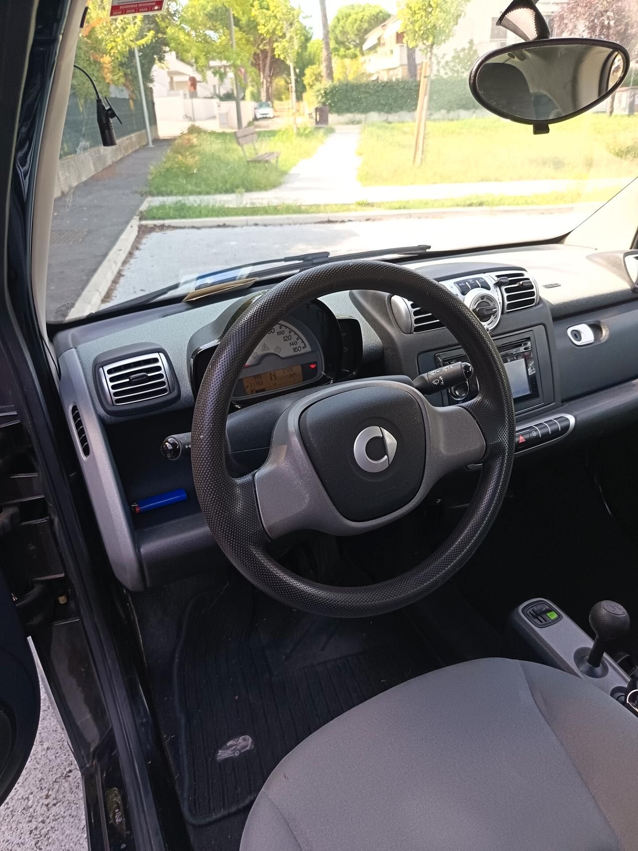 Smart ForTwo 1000 52 kW MHD coupé pure
