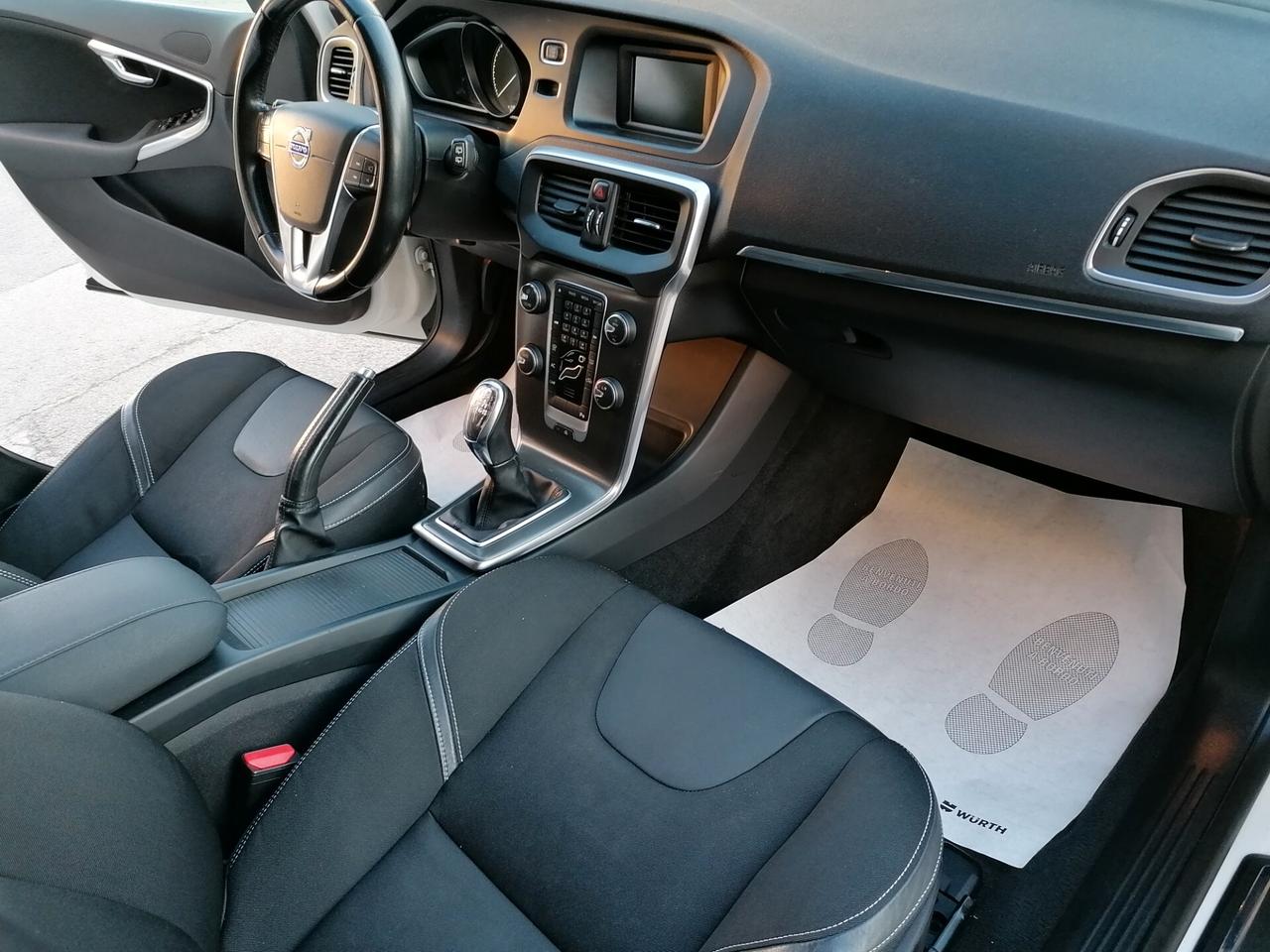 Volvo V40 D3 Summum