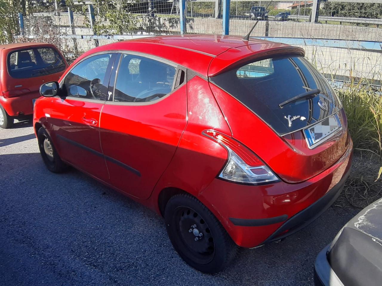 Lancia Ypsilon 1.2 69 CV 5 porte Elefantino