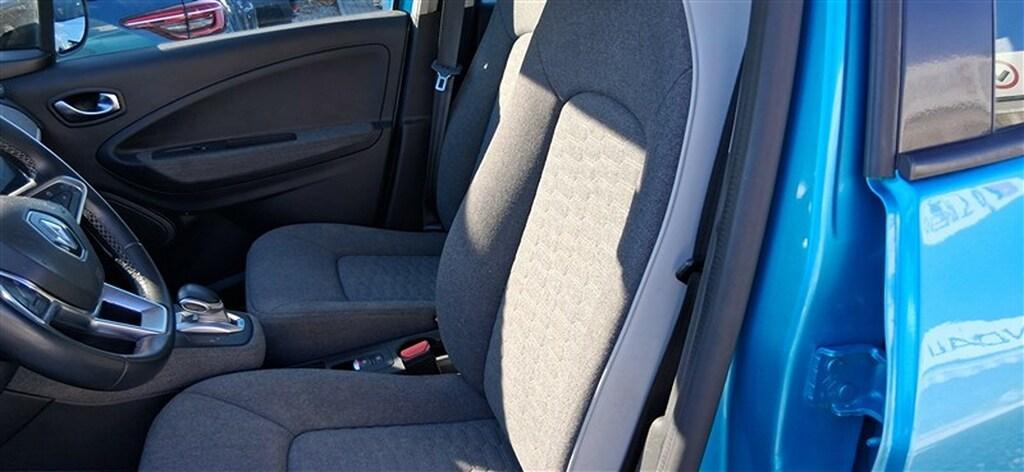 Renault Zoe Zen R135 e-shifter