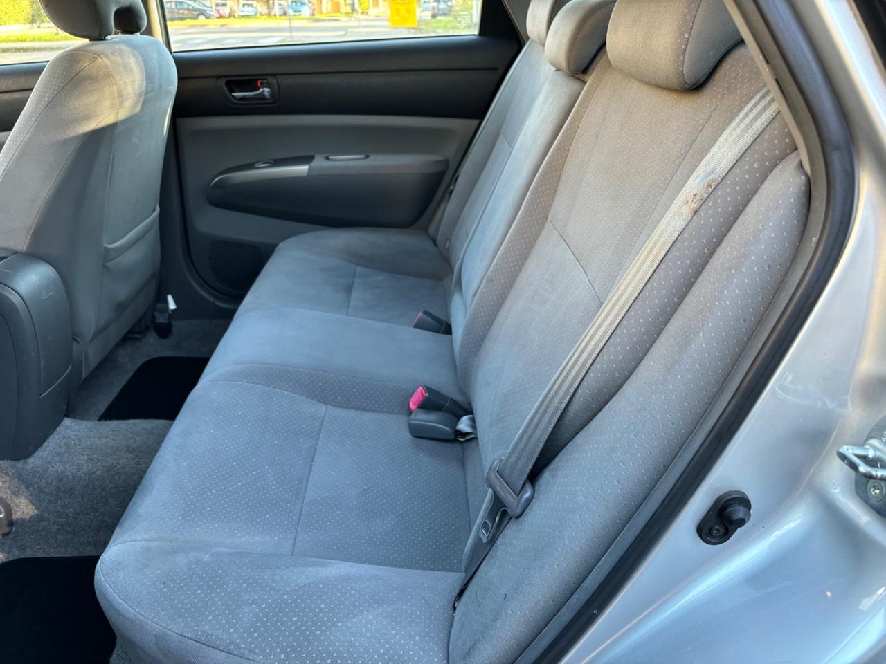 Toyota Prius 1.5i 16V - Ibrida