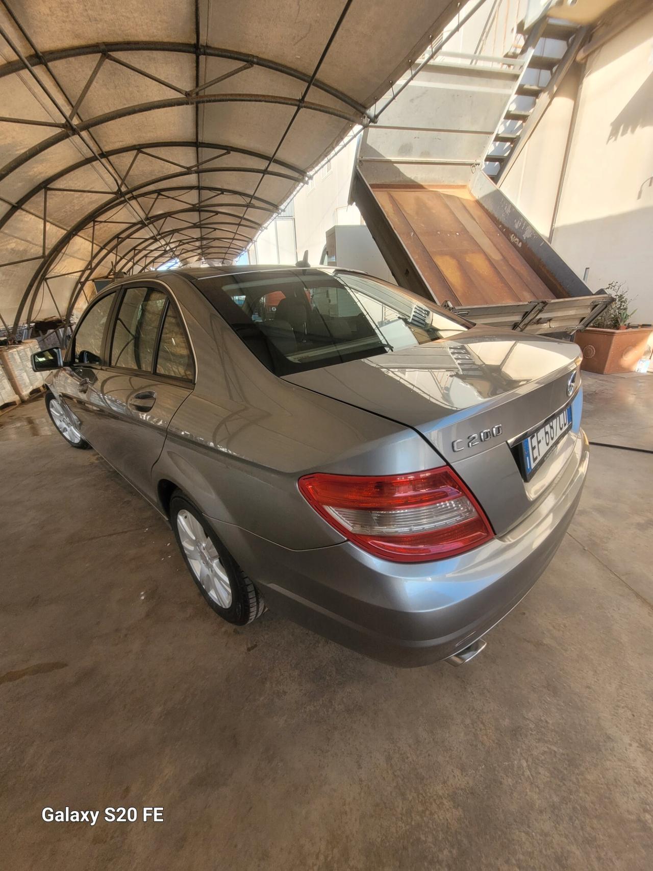 Mercedes-benz C 220 C 200 CDI BlueEFFICIENCY Classic