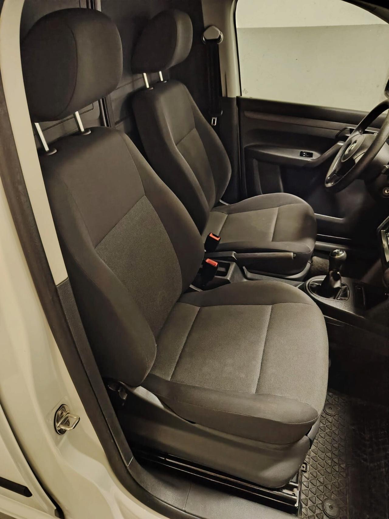 Volkswagen Caddy 1.6 diesel anno 2015