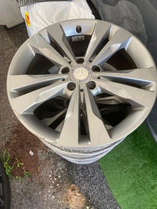 MERCEDES-BENZ CLA 180 d Automatic