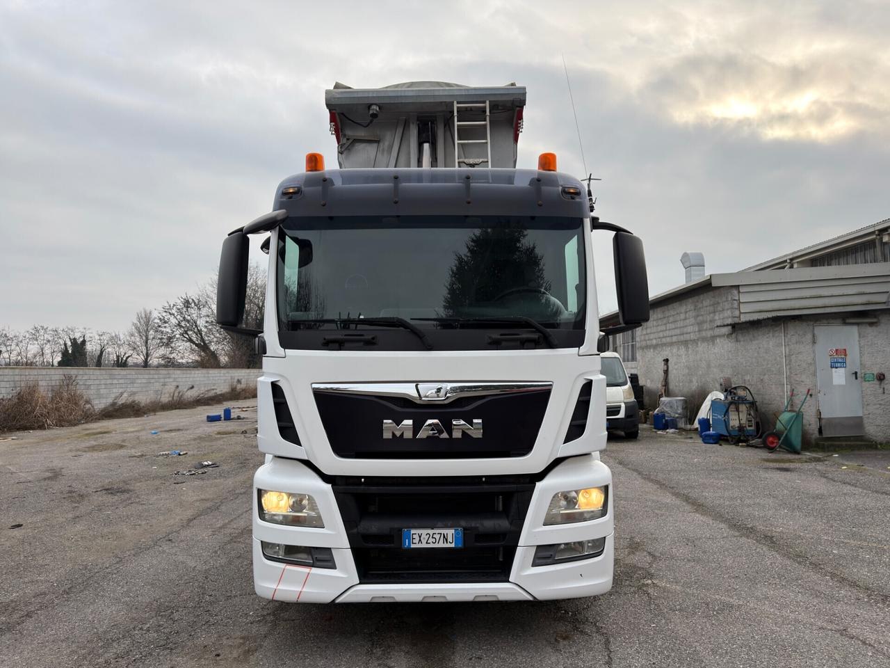 Man tgs 18.440 euro6 motore d26. 2015 manuale
