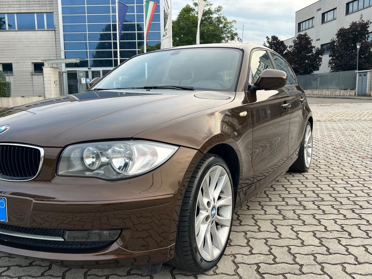 Bmw 120 120d cat 5 porte Futura DPF