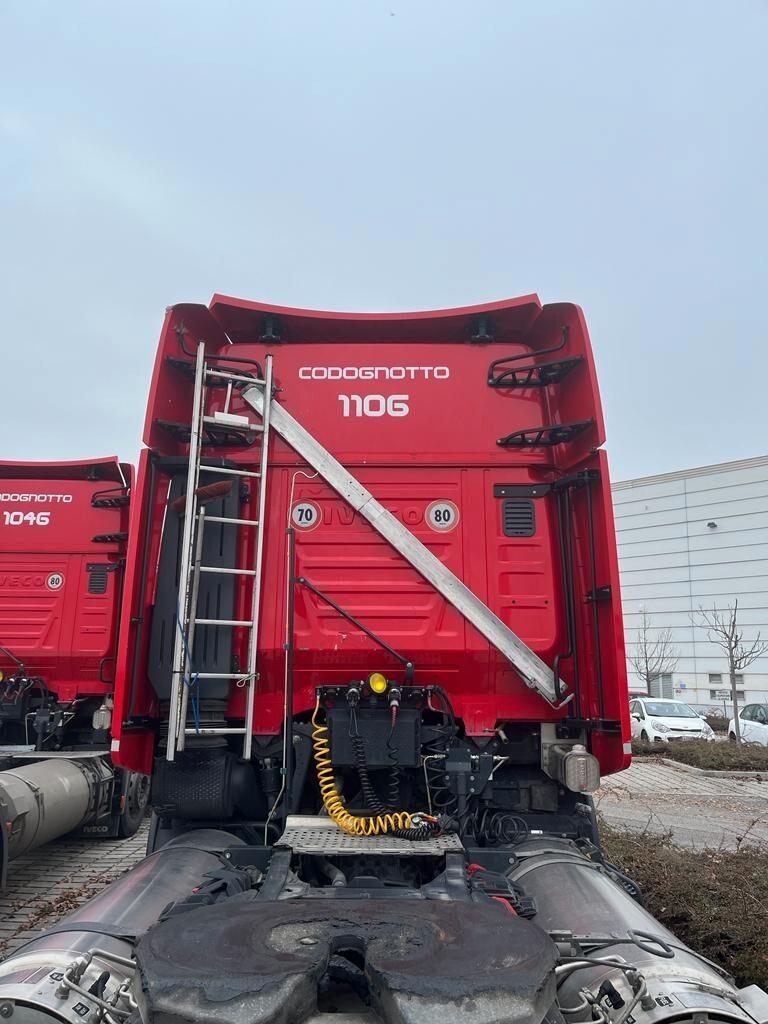 IVECO Stralis 460 NP LNG 4x2 – Retarder – Clima da fermo – 2 letti