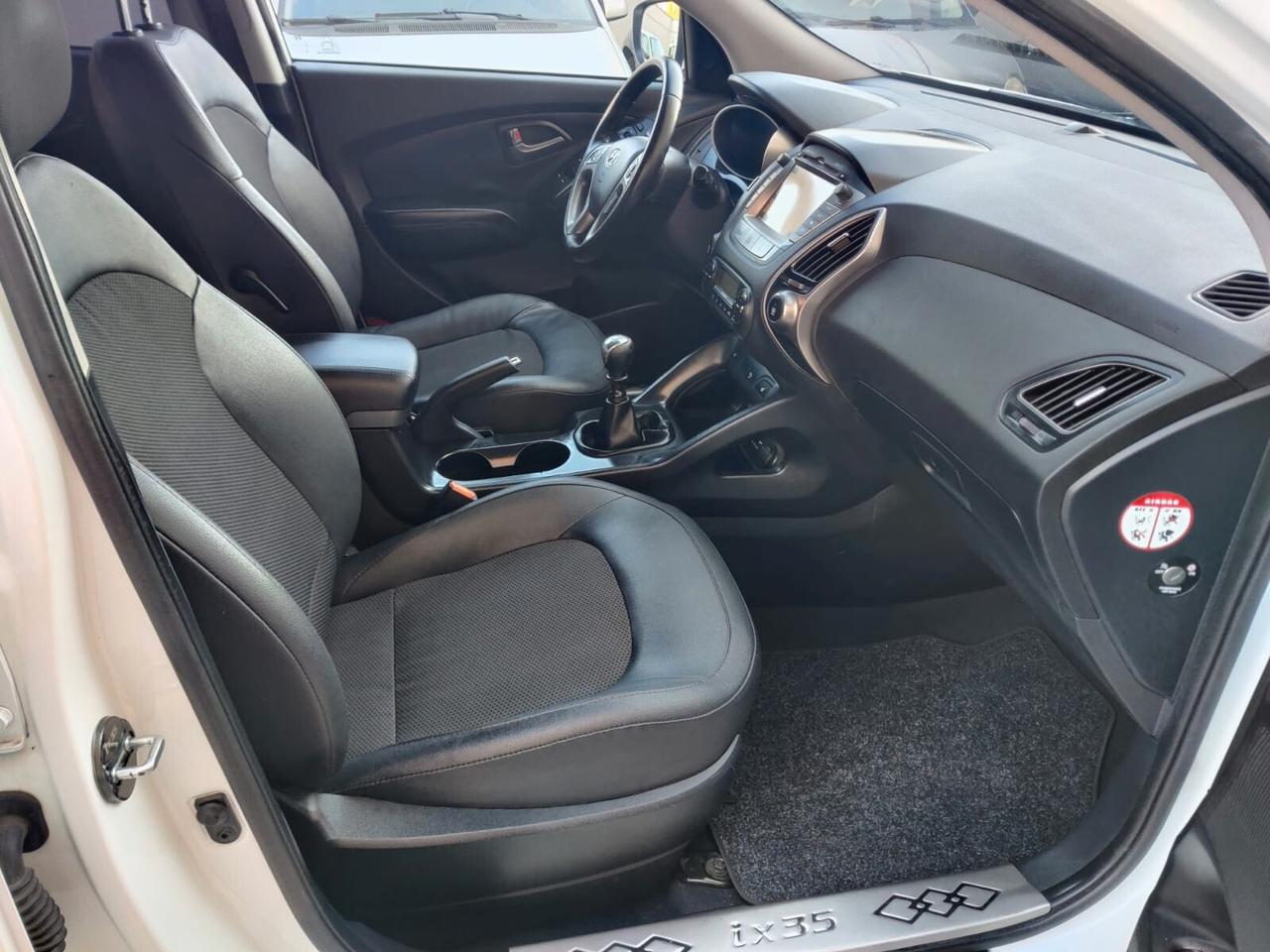 Hyundai iX35 1.7 Diesel LED PELLE NAVI