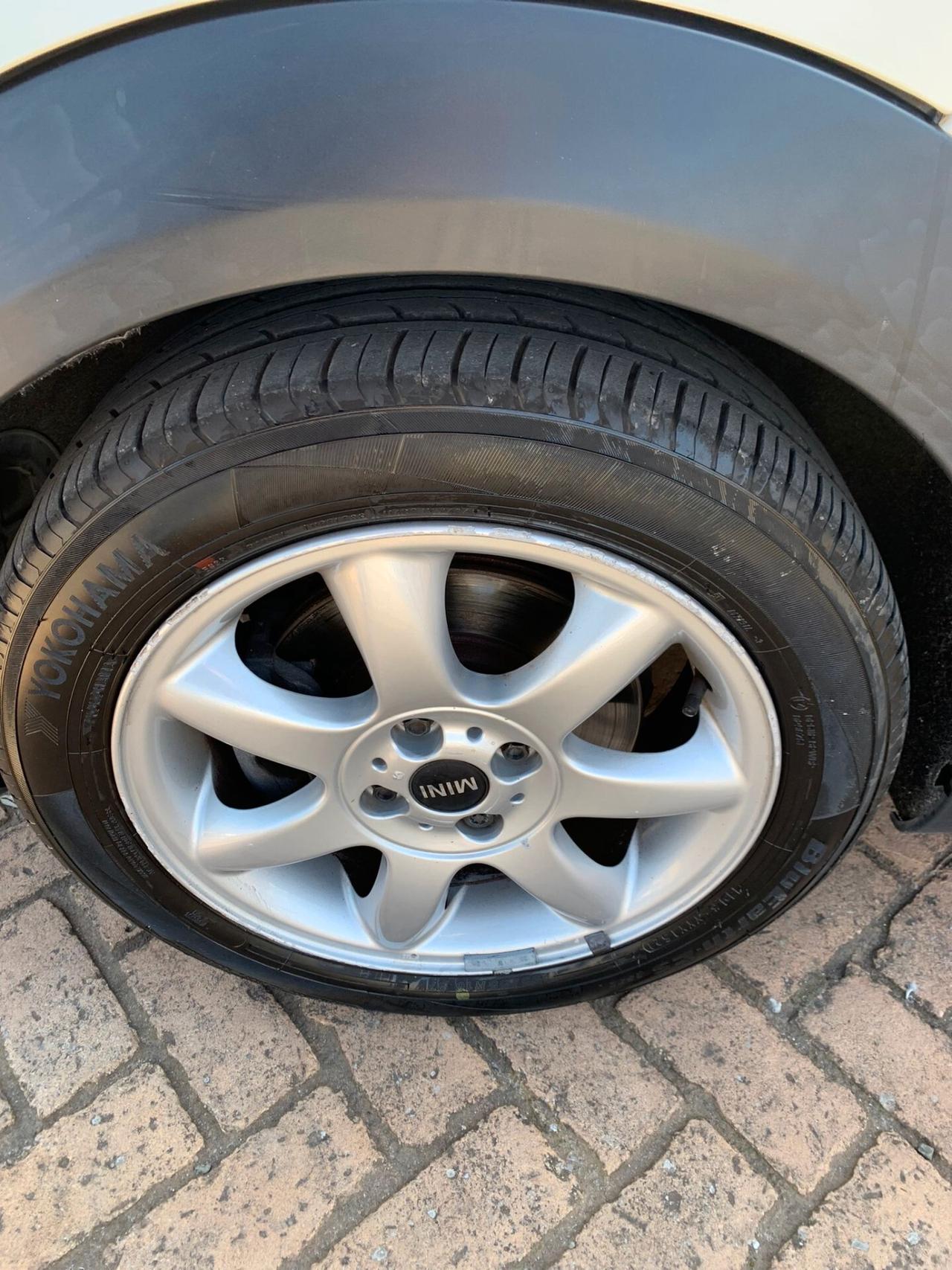 Mini Cooper D Clubman 1.6 16V