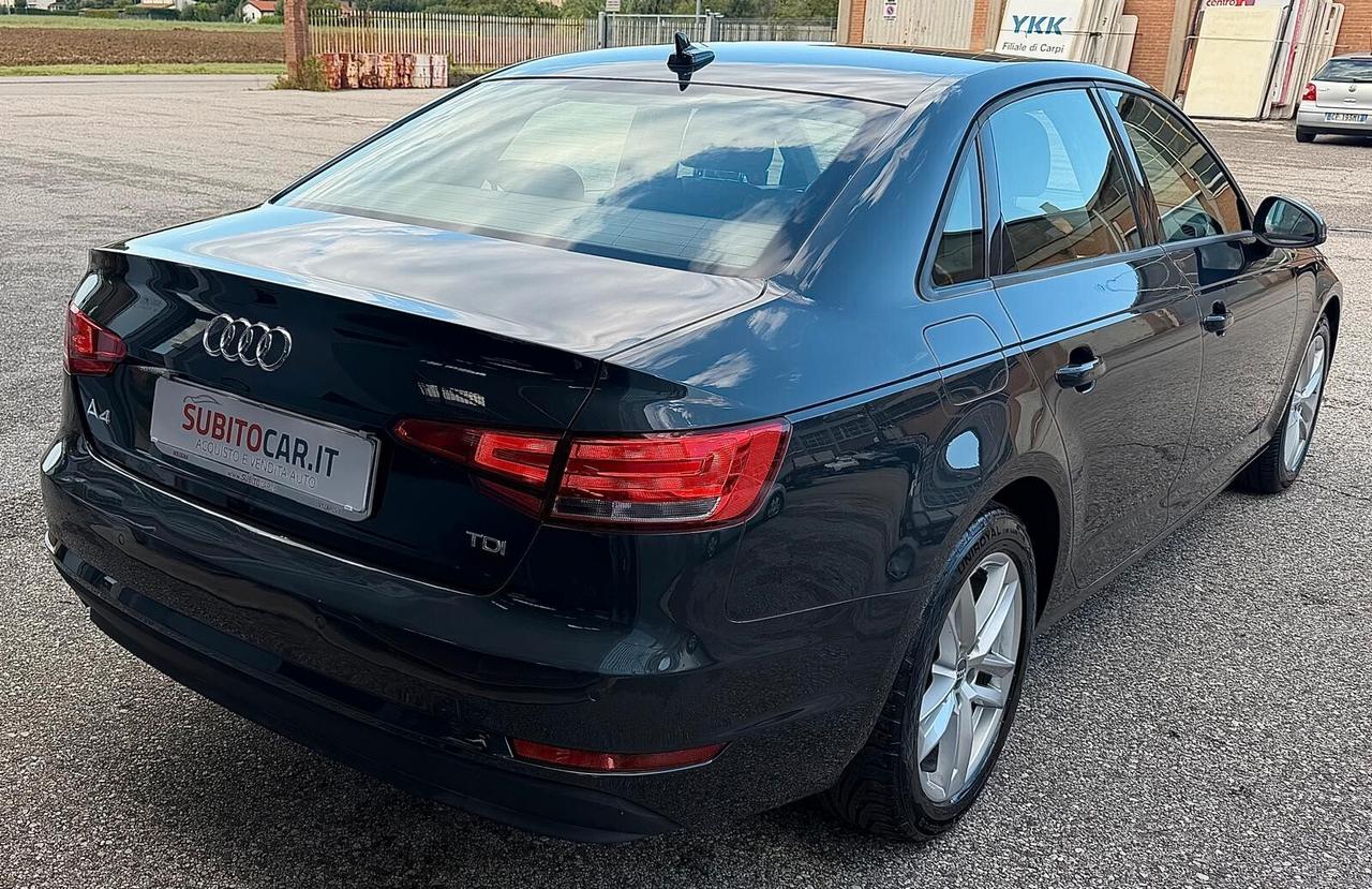 Audi A4 2.0 TDI 150 CV S tronic Sport