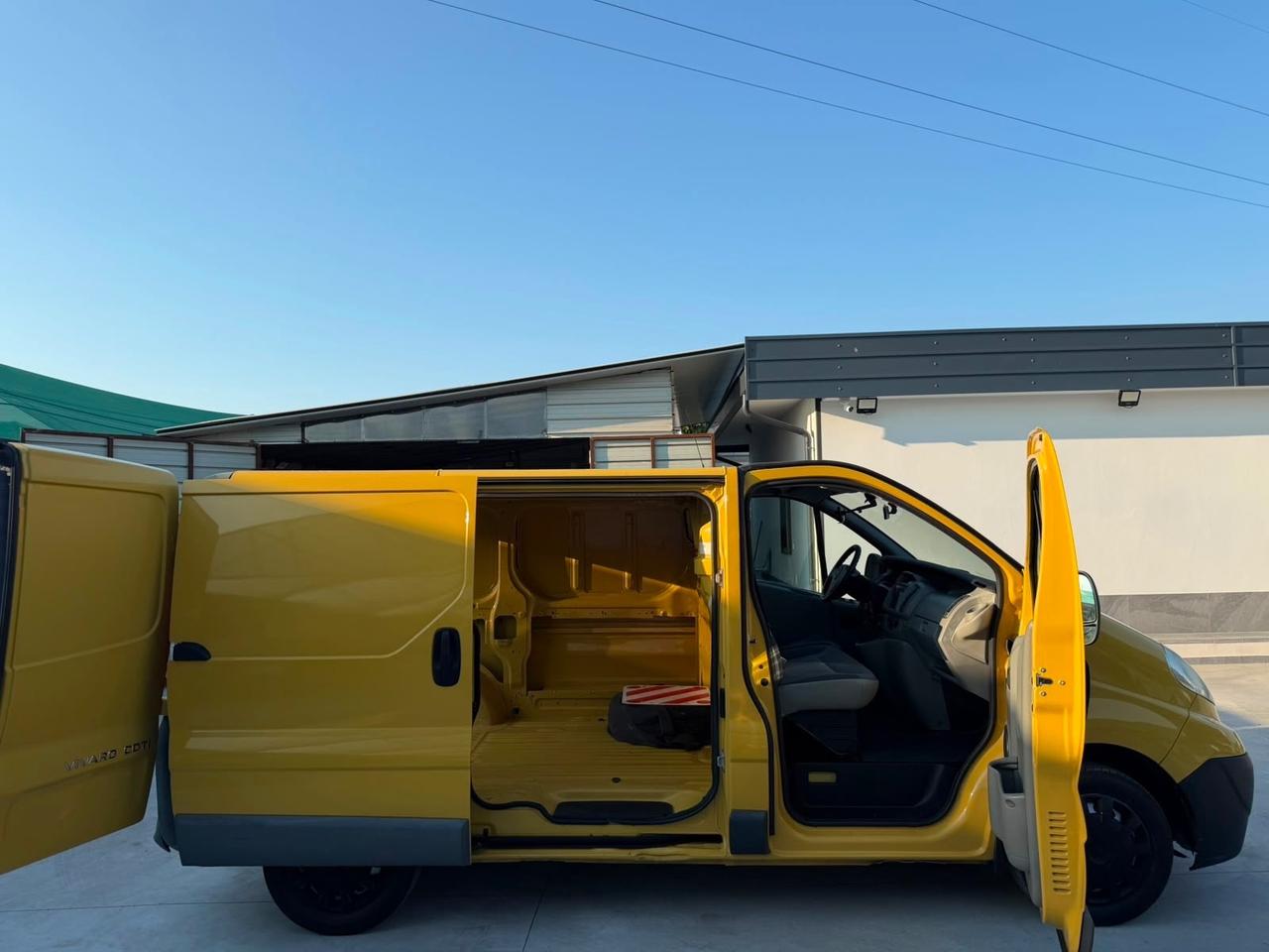 Opel Vivaro 27 2.0 CDTI 115CV PC-TN Furgone vetrato