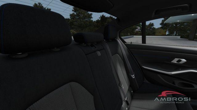 BMW 320 Serie 3 d mhev 48V xdrive MSport Pro auto