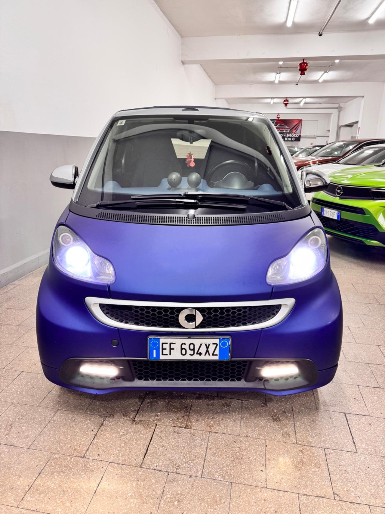 Smart Fortwo 1.0 71 Cv Mhd Cabrio Restyling - 2011