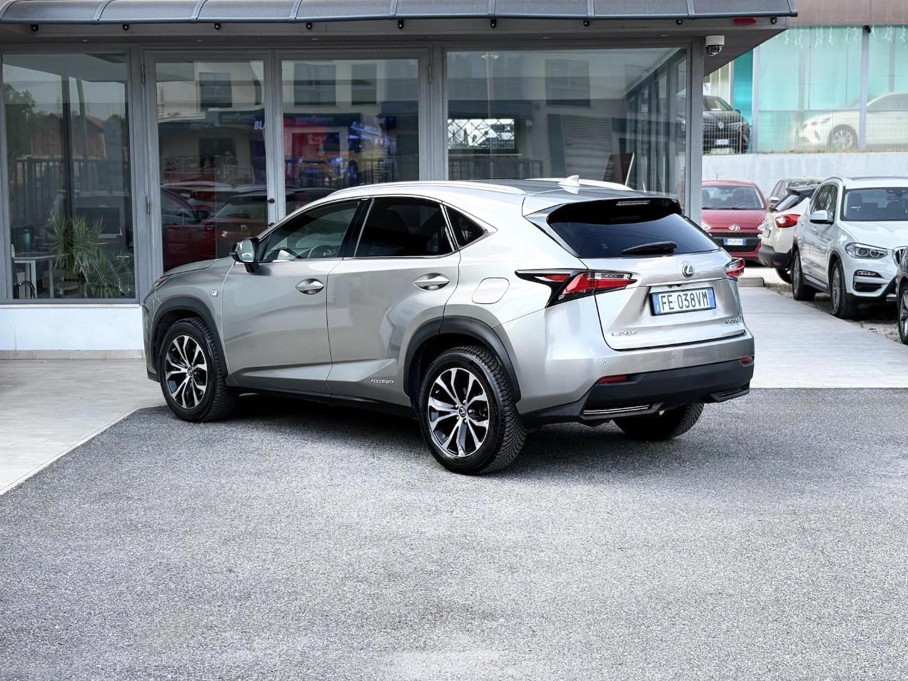 Lexus NX 2.5 Hybrid 155CV E6 - 2016