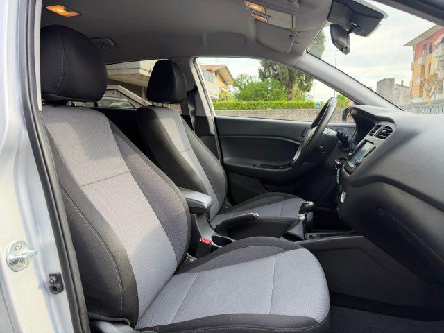 HYUNDAI i20 1.2 5 porte Econext Connectline