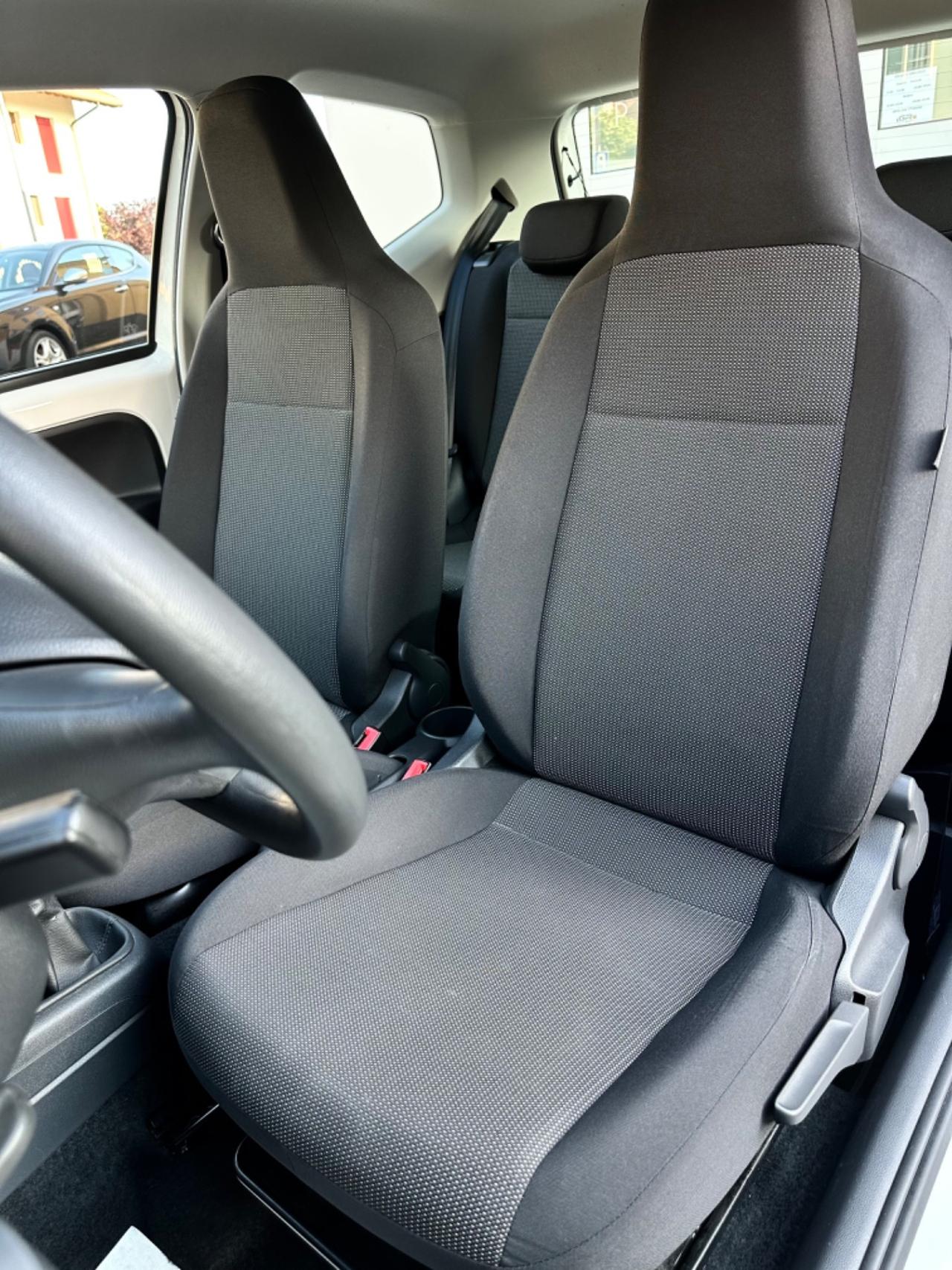 Volkswagen Up - 1.0Bz 60Cv - Uniproprietario