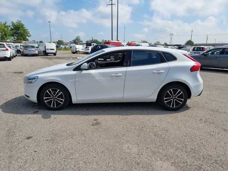 VOLVO V40 D2 Business Plus 5 PORTE