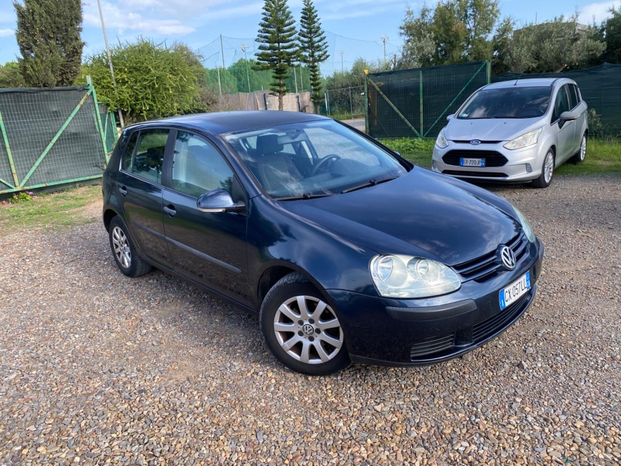 Volkswagen Golf 1.6 5p. Trendline