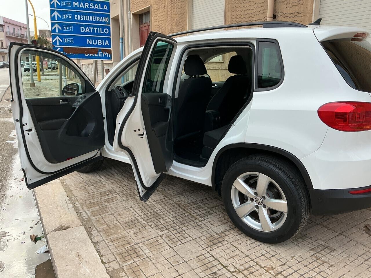 Volkswagen Tiguan 2.0 TDI 110 CV Sport & Style BlueMotion Technology