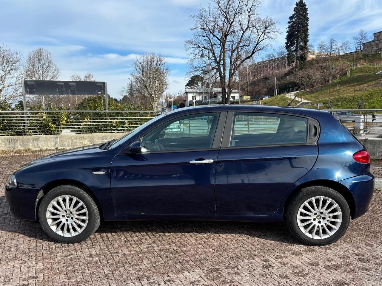 Alfa Romeo 147 Jtd