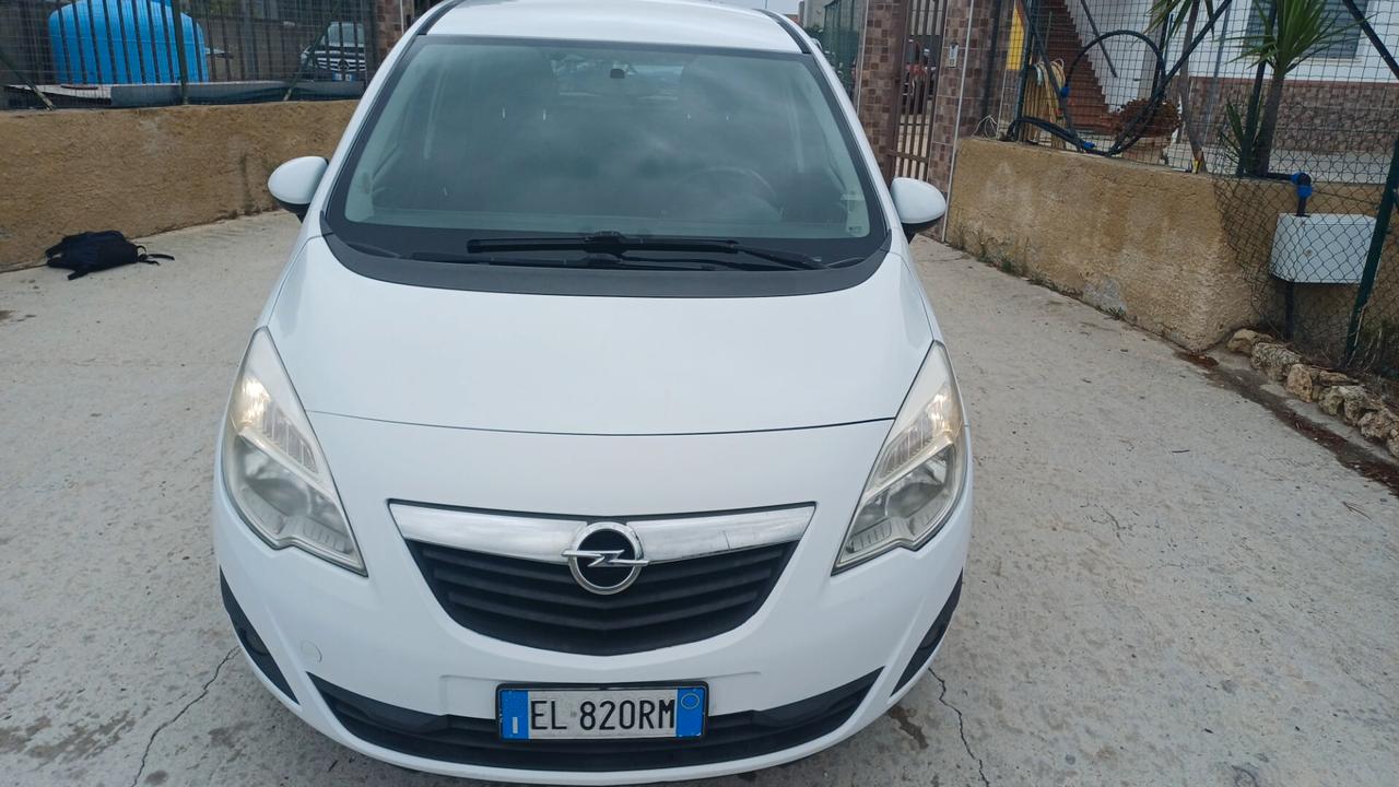 Opel Meriva 1.3 CDTI 95CV ecoFLEX Cosmo