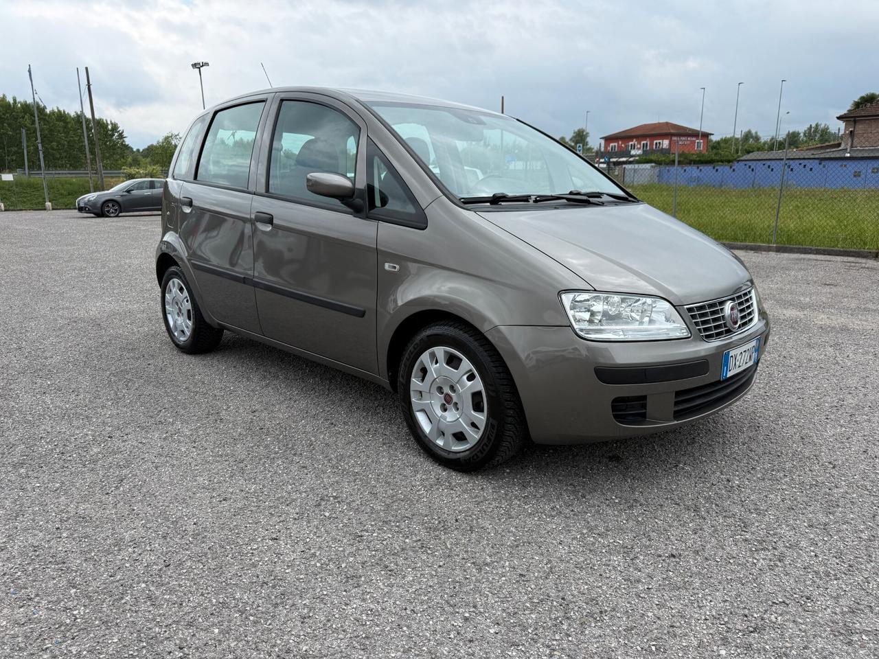 Fiat Idea 1.3 Multijet 16V 70 CV BlackStar
