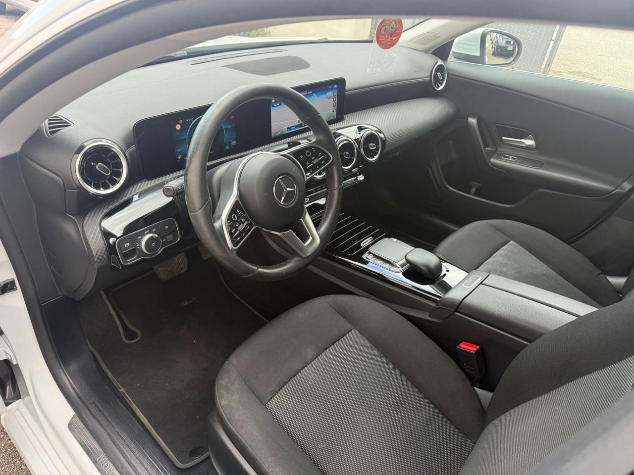 Mercedes-benz CLA 180 d Automatic Shooting Brake Business