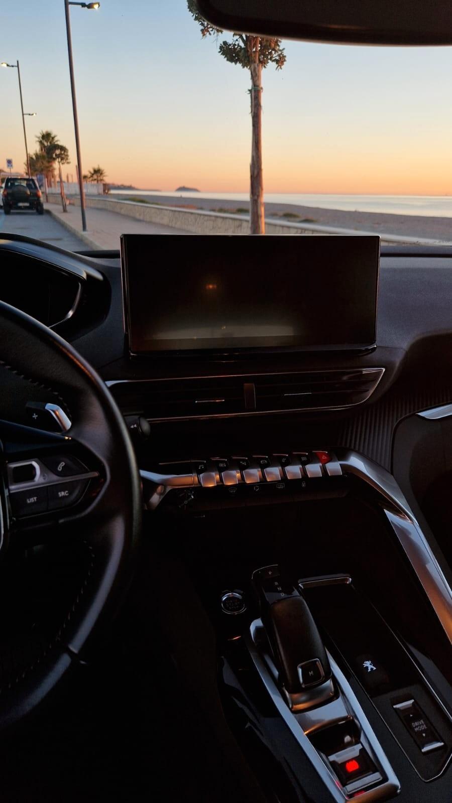 Peugeot 3008 BlueHDi 130 S&S EAT8 Active Business