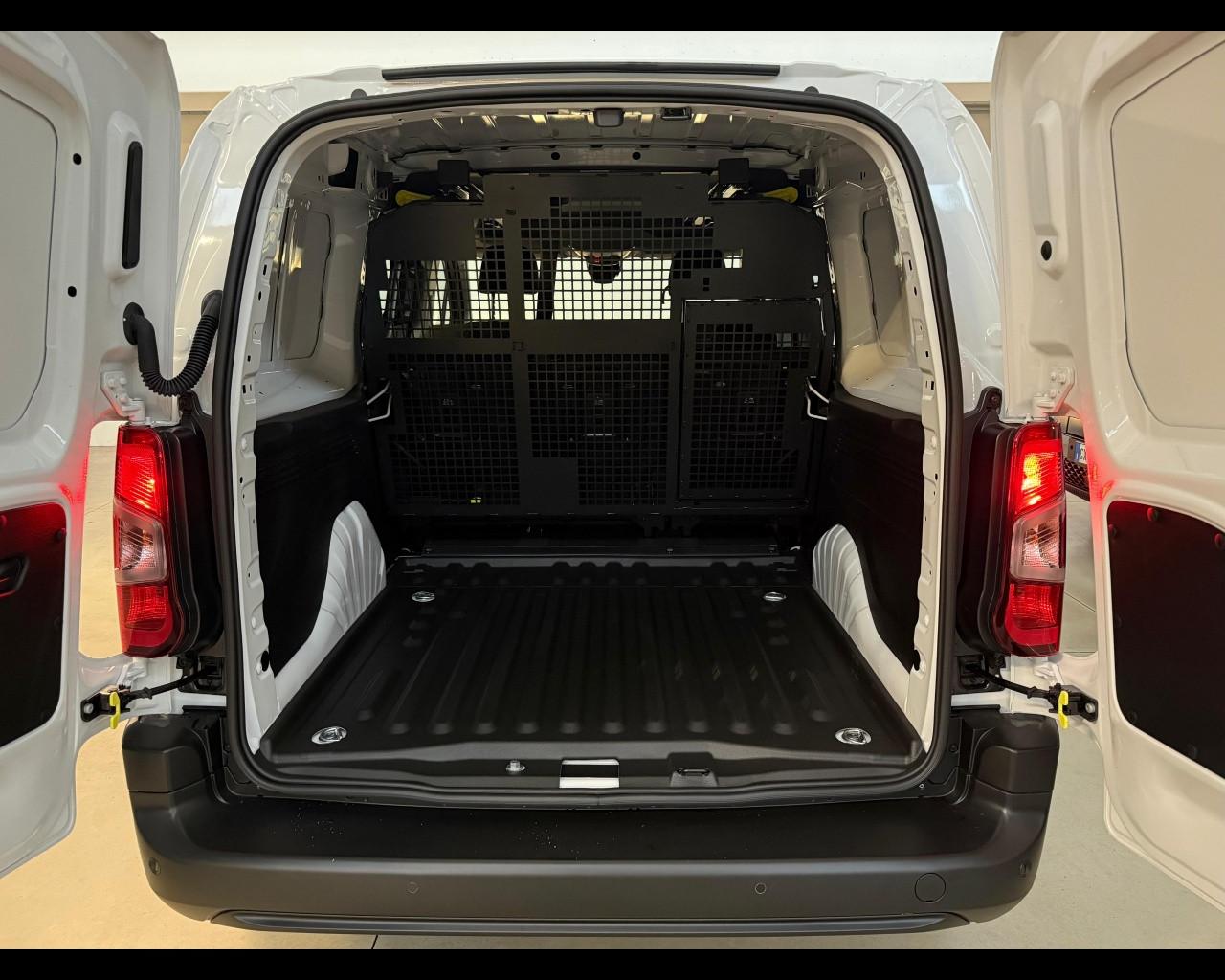 FIAT Doblò 2005 Benzina - DOBLO VAN CREW CAB 1.5 BLUEHDI 100CV