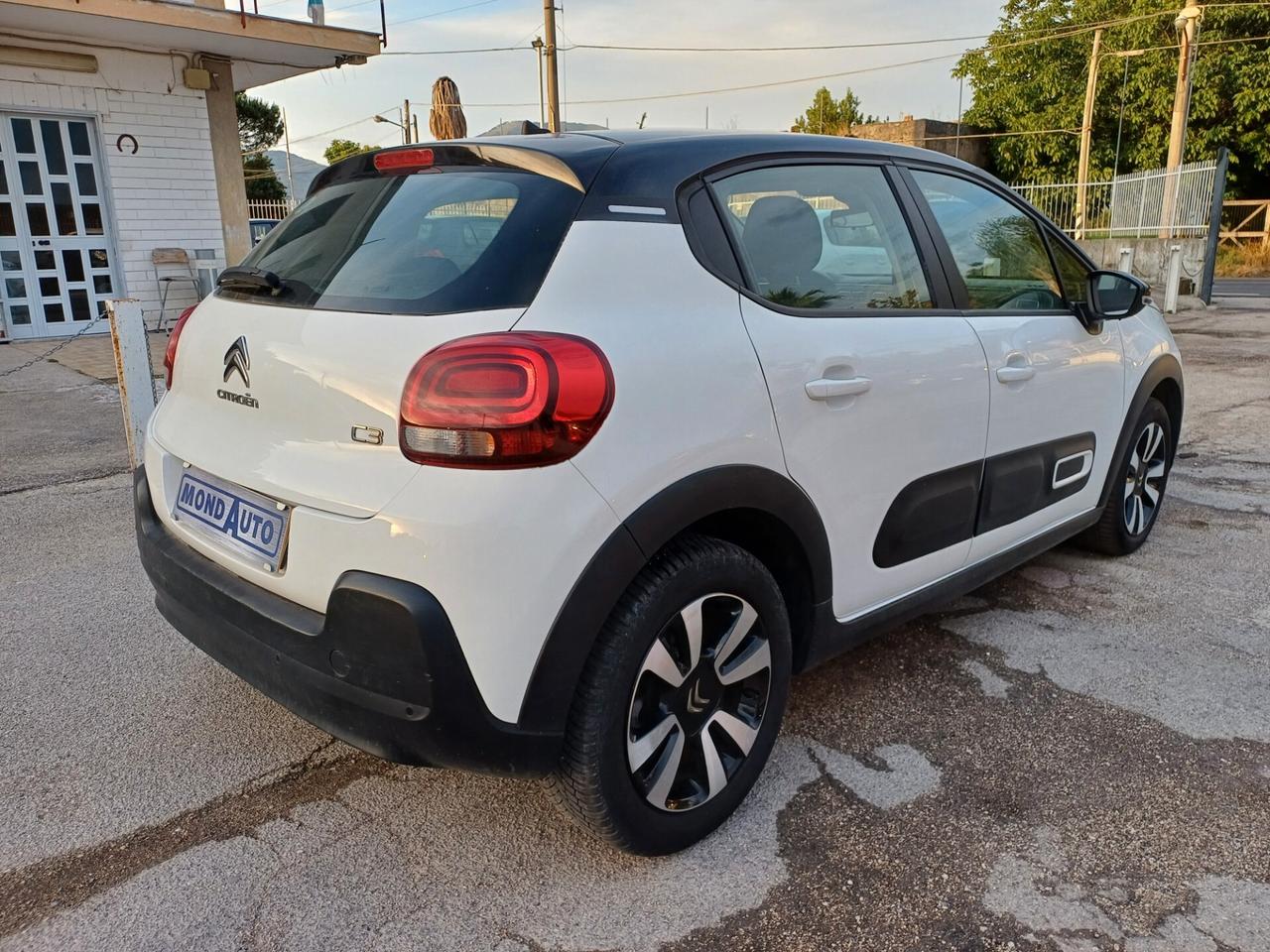 Citroen C3 PureTech 110 S&S EAT6 Shine Pack 2021 AUTOMATICA BENZINA