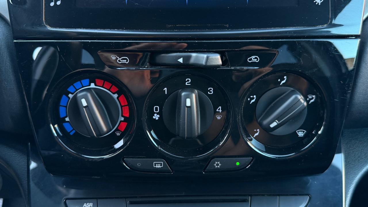 LANCIA 1.0 FIREFLY HYBRID 5P 69CV - NEOPATENTATI