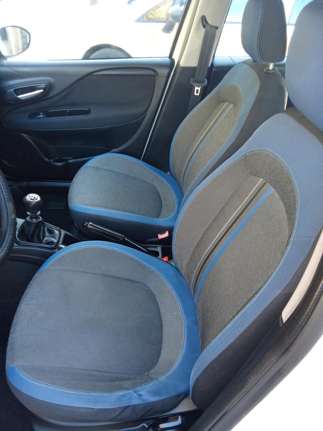 Fiat Punto 1.4 8V 5 porte Natural Power Street 013