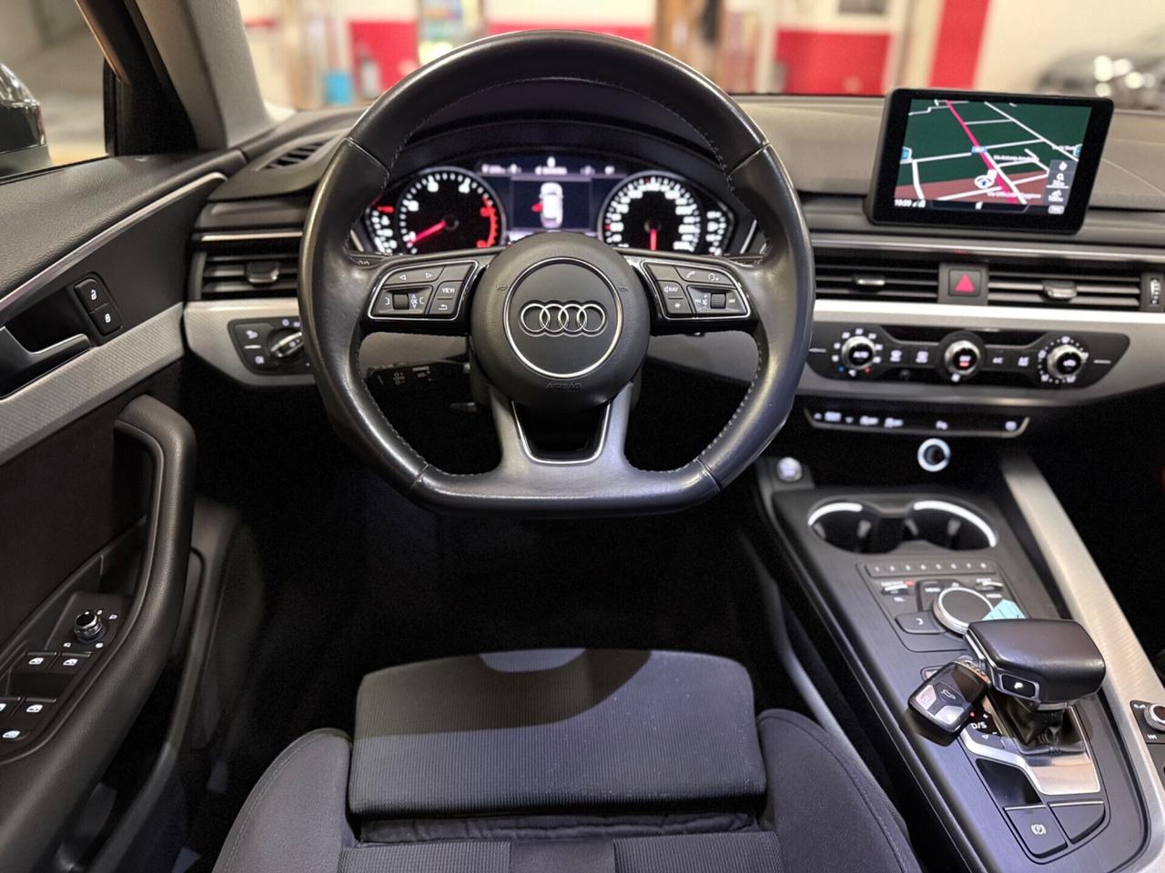 Audi A4 Avant 40 2.0 tdi S line edition 190cv s-tronic