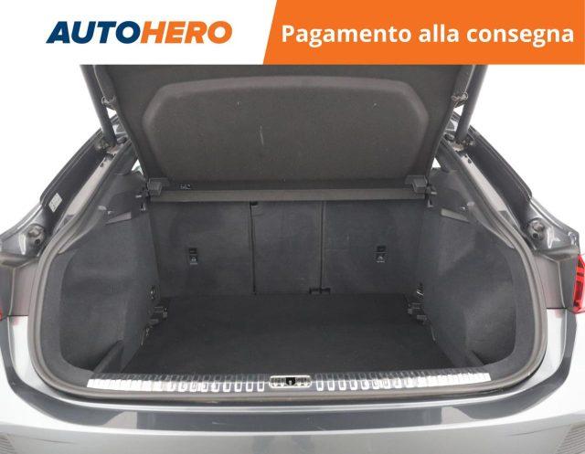 AUDI Q3 40 TDI quattro S tronic S line edition