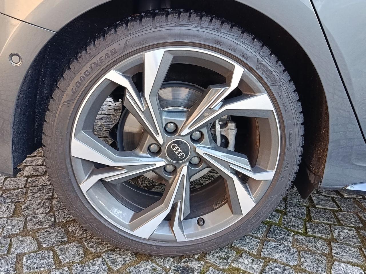 Audi A3 S Line Edition 1.5 35 TFSI #9221