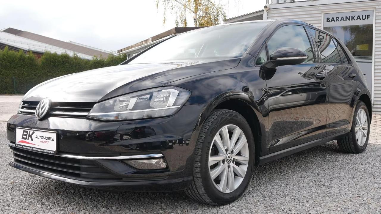 Volkswagen Golf 1.6 TDI Riscaldamento sedili Navigaz
