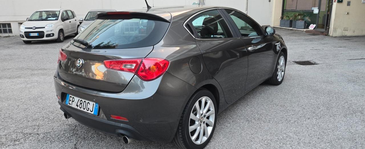 Alfa Romeo Giulietta 2.0 JTDm-2 140 CV Exclusive